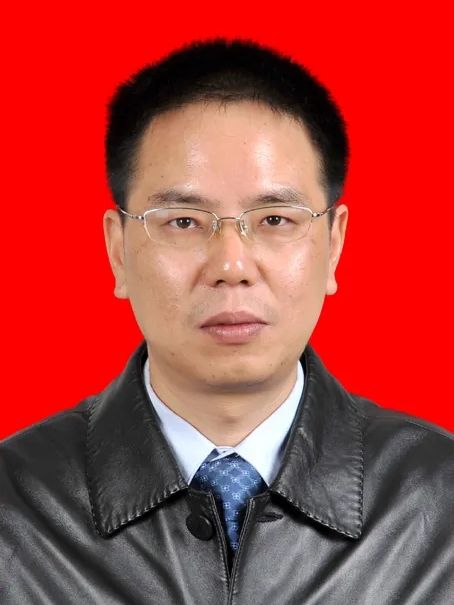 毛六平