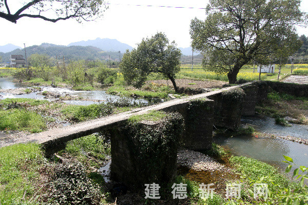 霽月橋