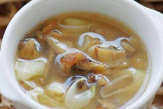 豆腐梭魚湯