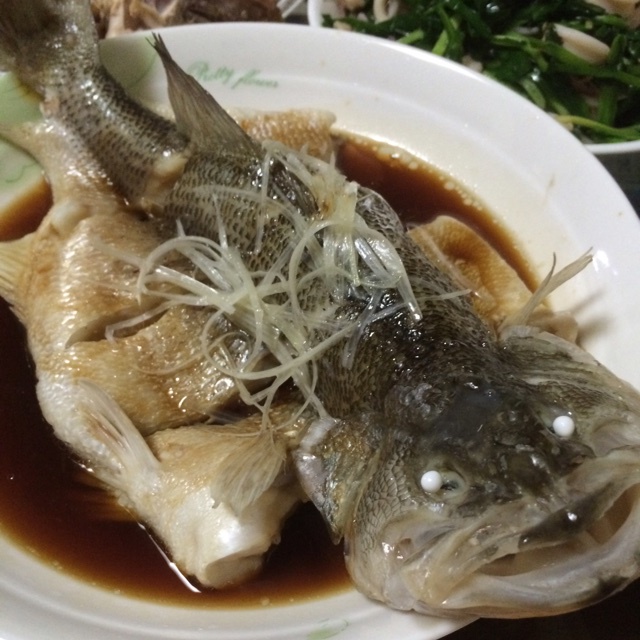 三步清蒸鱸魚