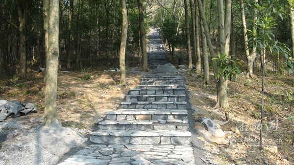 臨汾市汾河公園園區步道