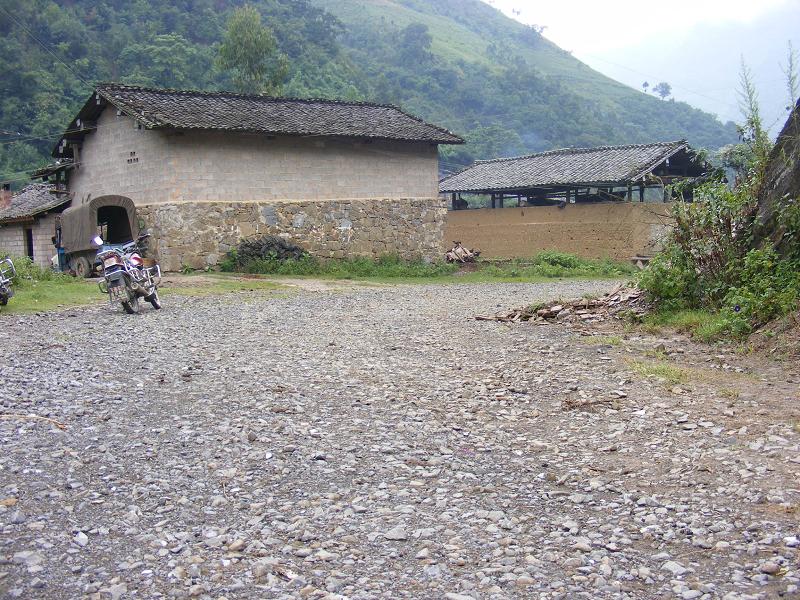 進村道路