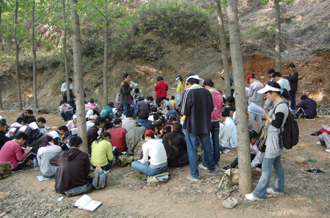 江富建