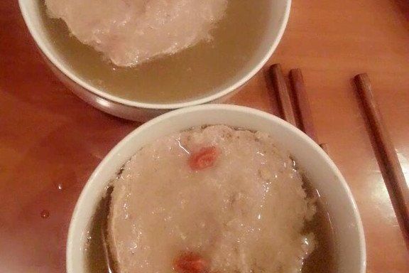 靈芝孢子粉肉餅湯