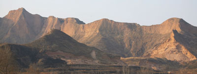 洽川蓮花山