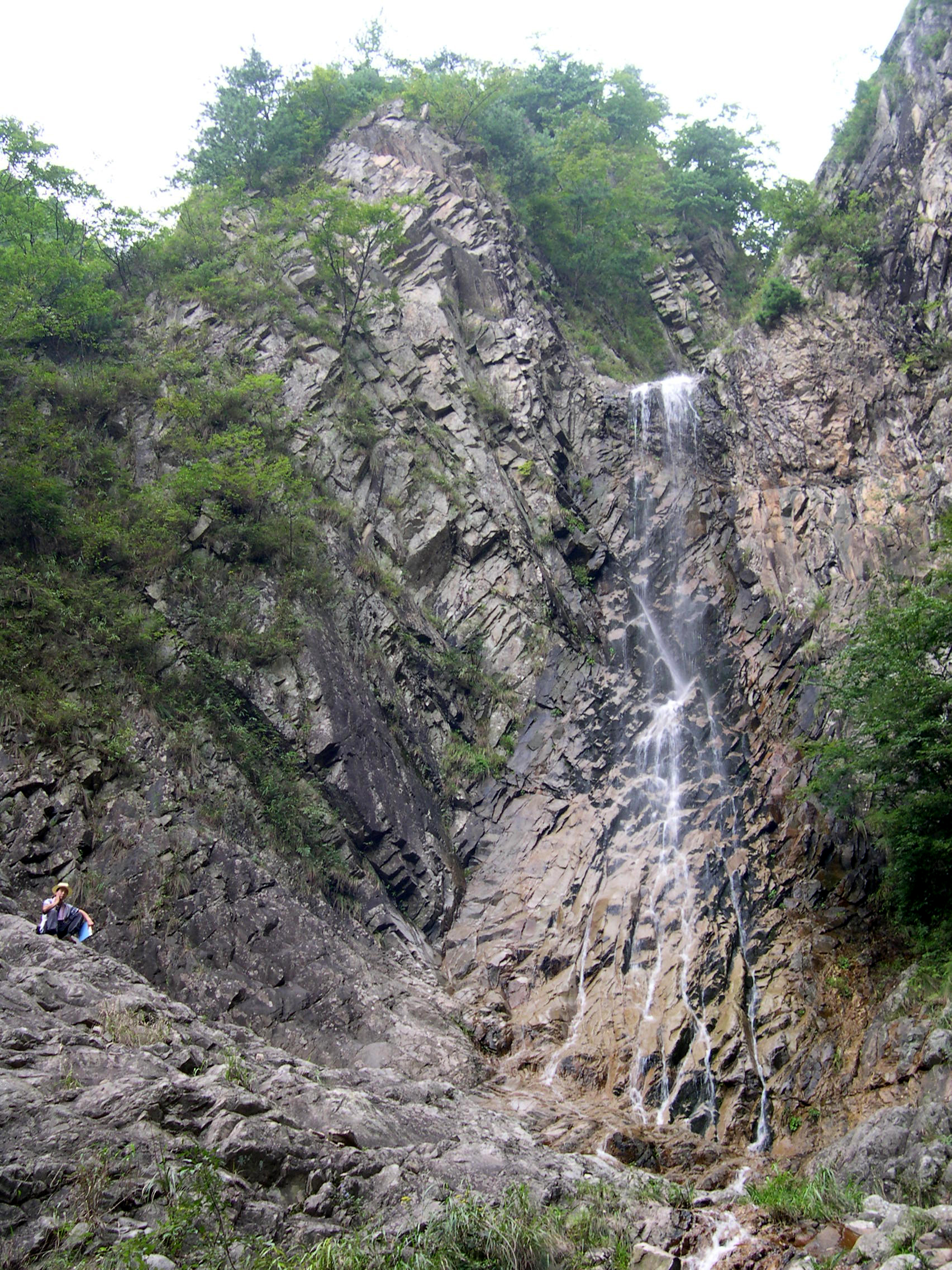 大別山主峰