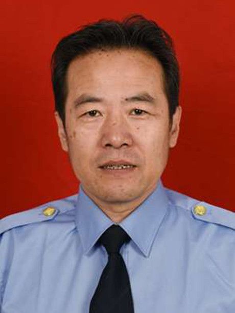 孫玉平(陽泉市市場監督管理局黨組成員、副局長)