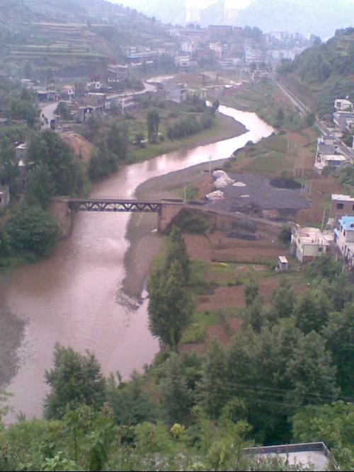 柏果村(貴州省六盤水盤縣柏果鎮柏果村)