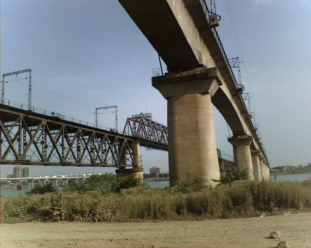 湘潭湘江鐵路橋