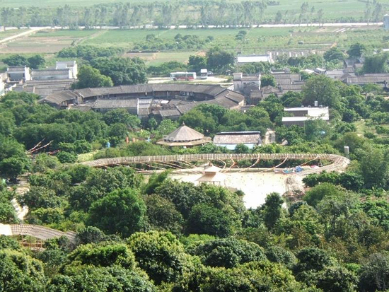 德華民俗文化公園