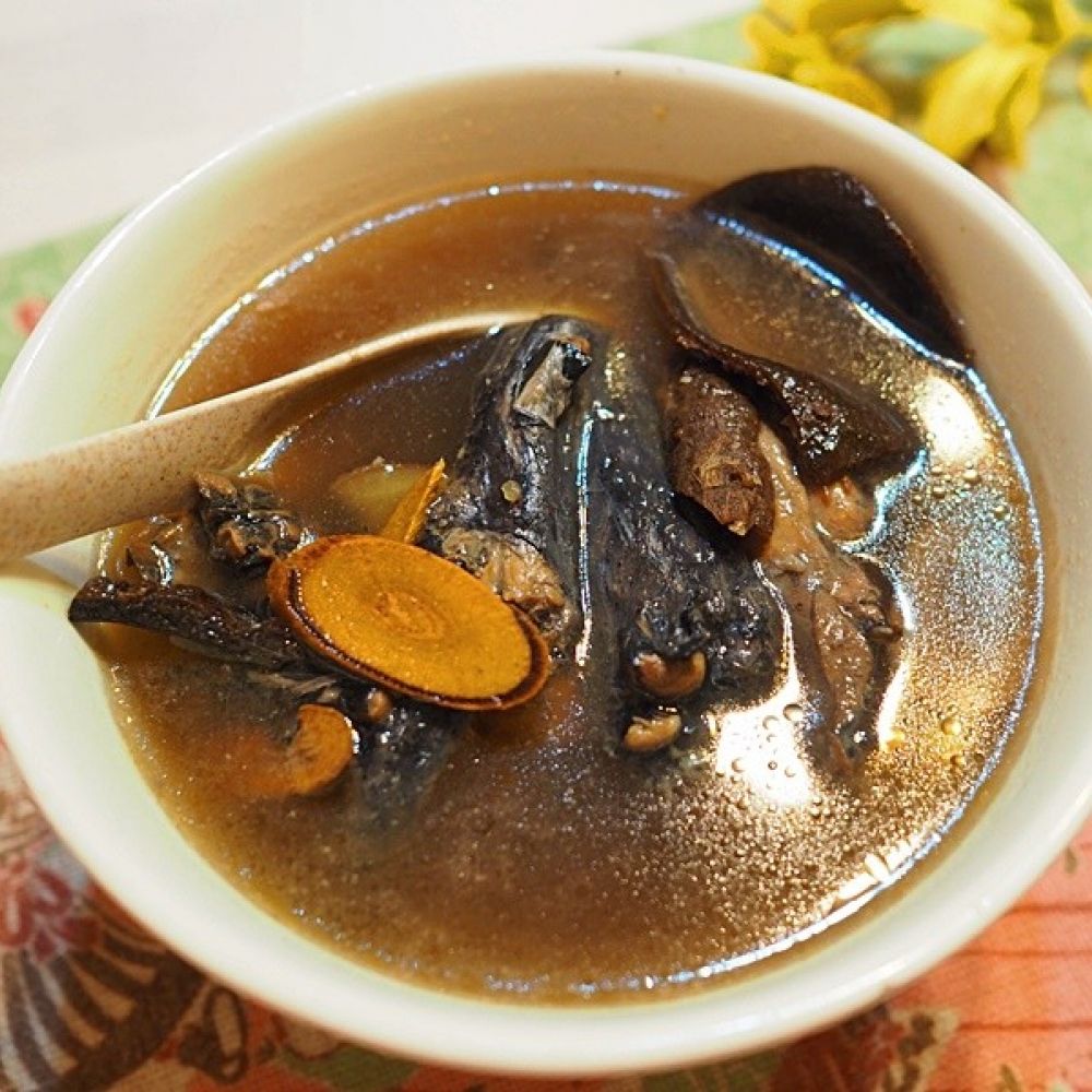 杜仲黑豆湯