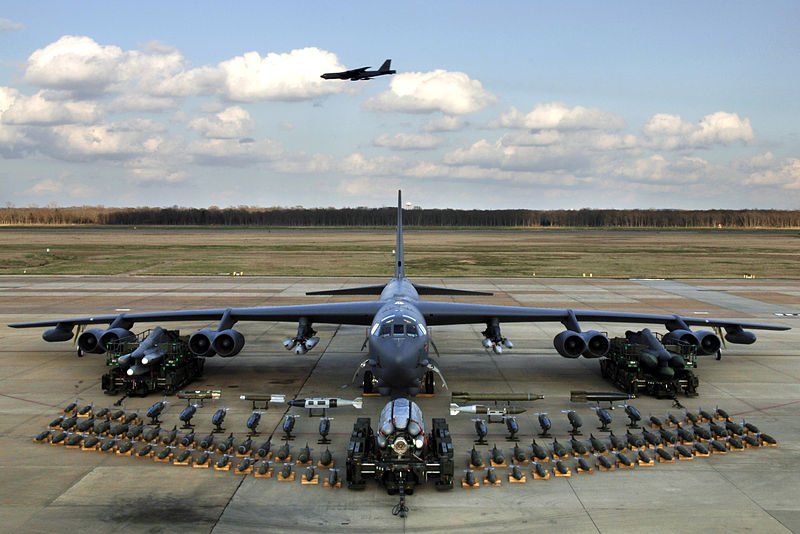 B-52轟炸機(B-52同溫層堡壘轟炸機)