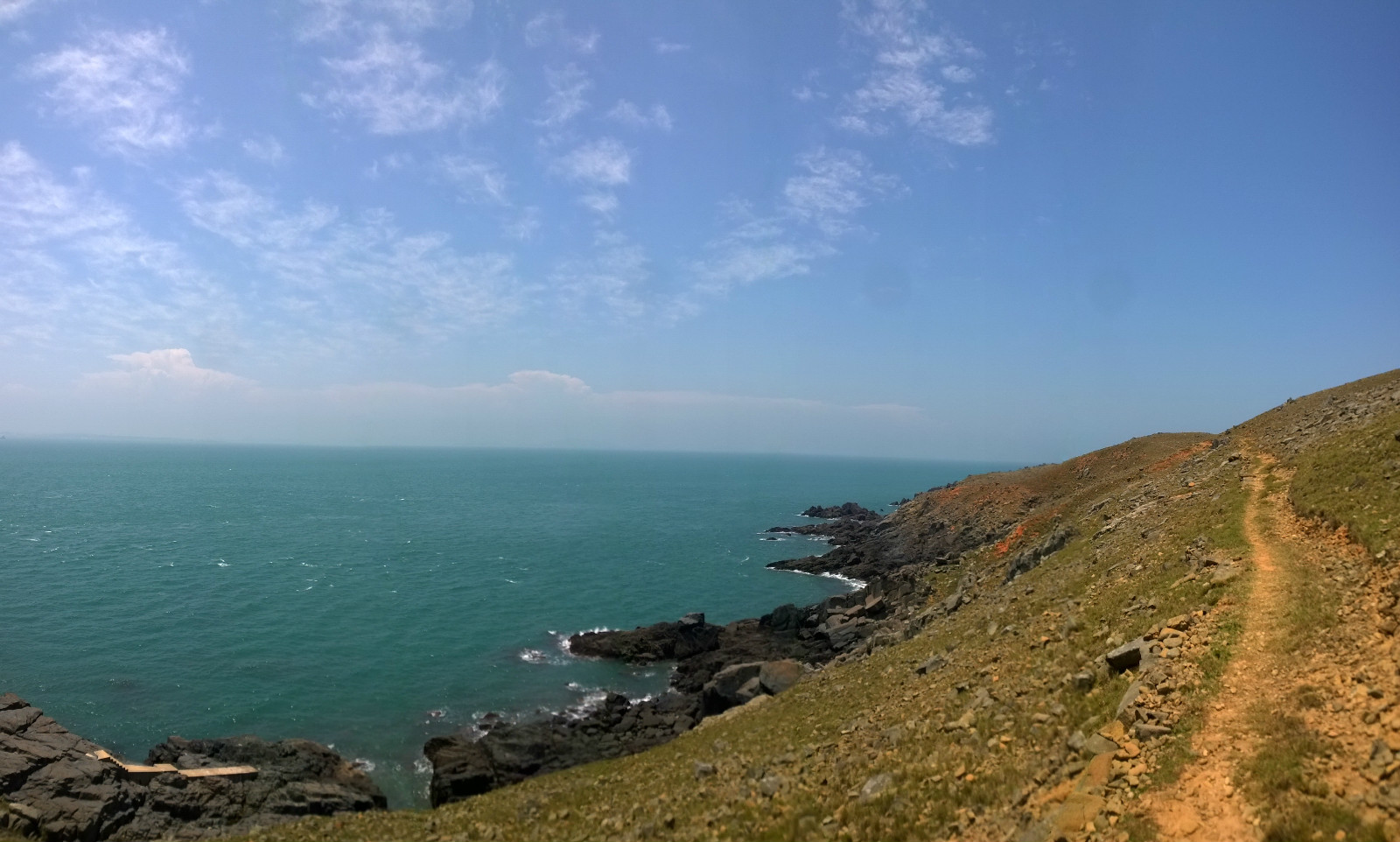 寶山島（牛山）海岸線一角