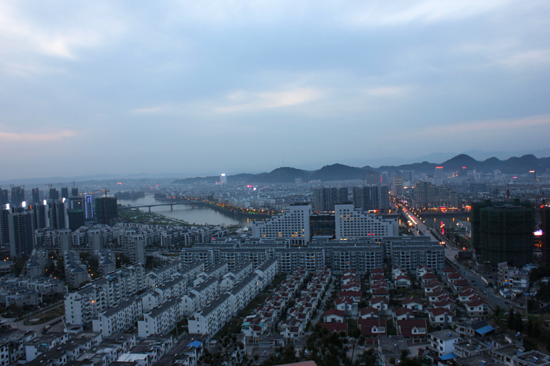 螺絲頂俯瞰屯溪夜景