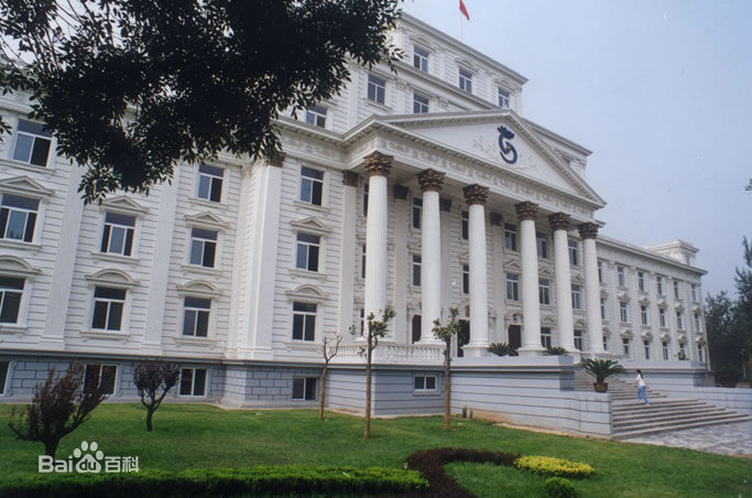 山東聖翰財貿職業學院校園風景