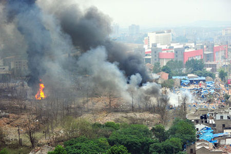 南京化工廠爆炸事故