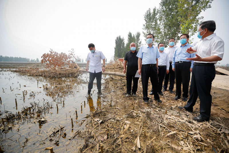 李克強在河南考察並主持召開災後恢復重建專題會議