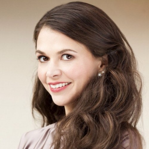 薩頓·福斯特(Sutton Foster)