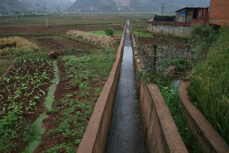 摩所營村