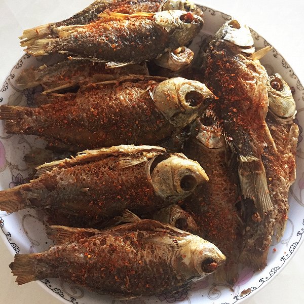 酥小鯽魚