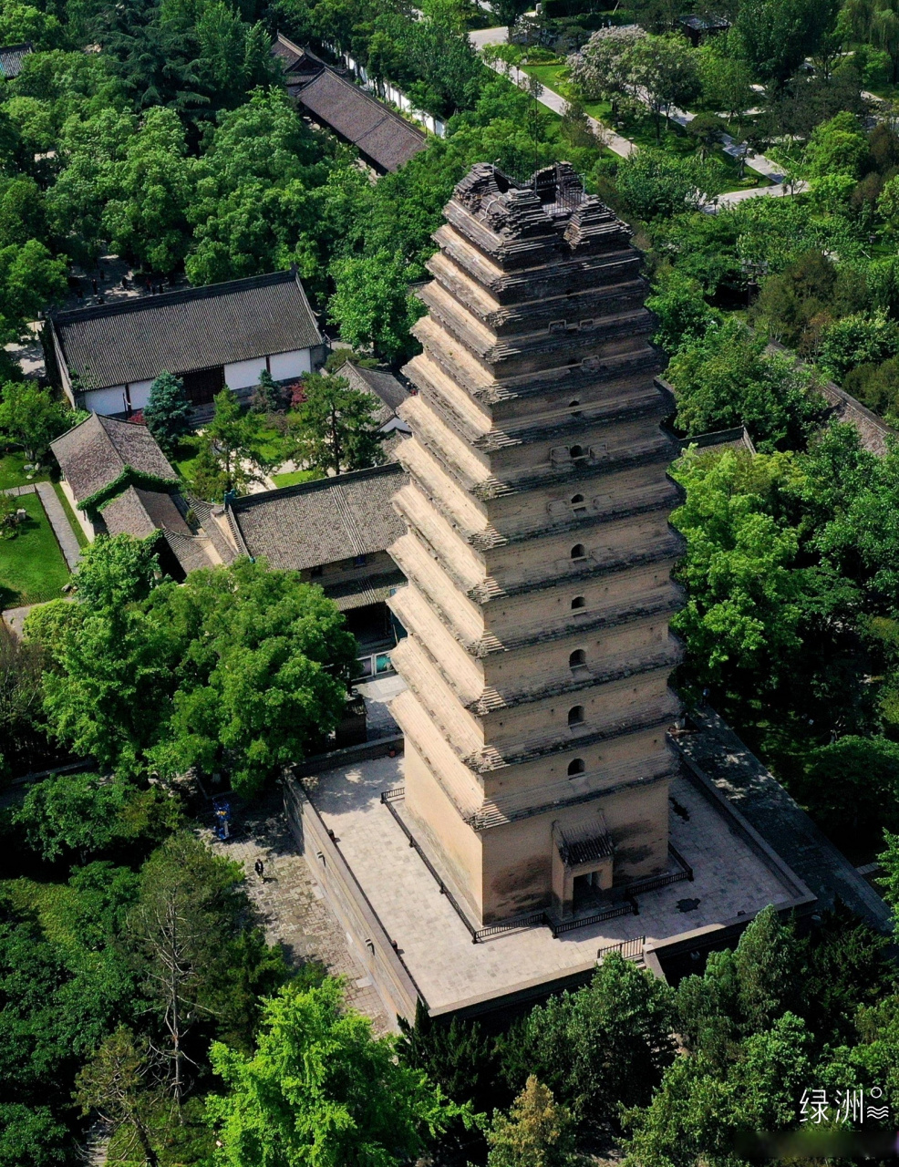 絲綢之路：長安-天山廊道的路網(絲綢之路：長安—天山廊道的路網)