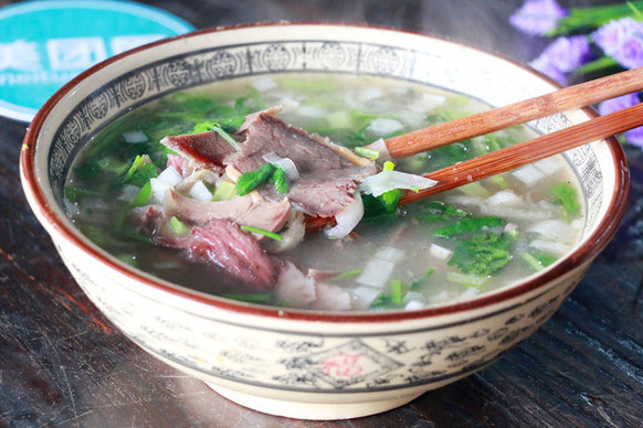 白煨牛肉湯