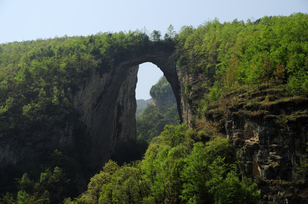 天生橋(雲南省彌渡縣天生橋)