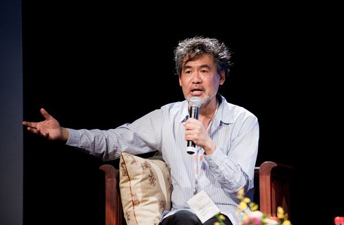 黃哲倫(David Henry Hwang)