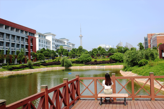 湖南工業大學外國語學院