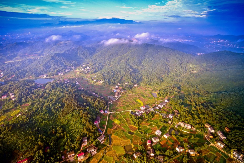 潘塘村(湖南省婁底市水洞底鎮潘塘村)