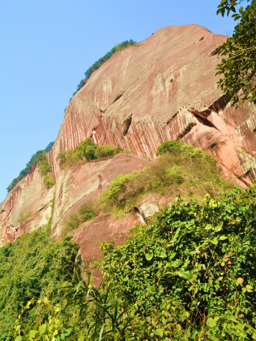 斑山