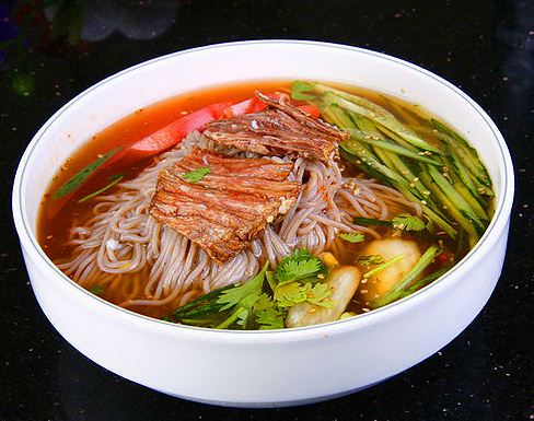 鮮魷蕎麥冷麵