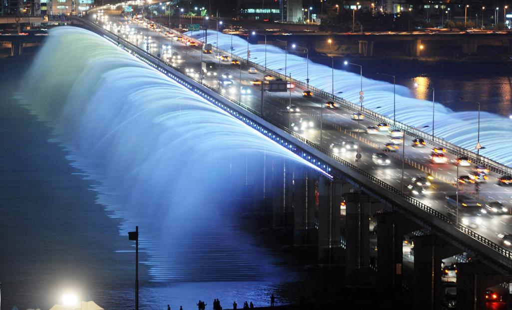 首爾漢江盤浦大橋