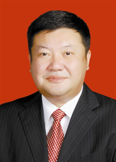 李偉(河南省信陽市政協秘書長)