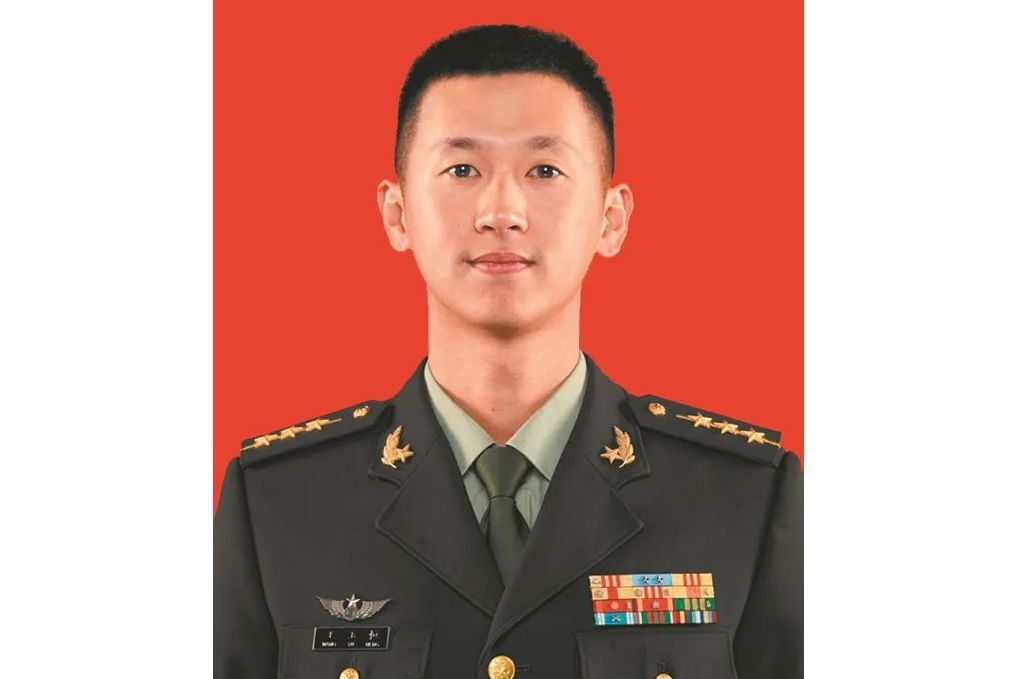 王玉恆(陸軍某集團軍“楊根思連”政治指導員)