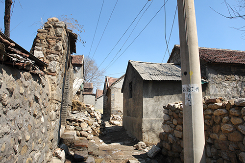 房家莊村(山東省淄博市博山區域城鎮下轄村)