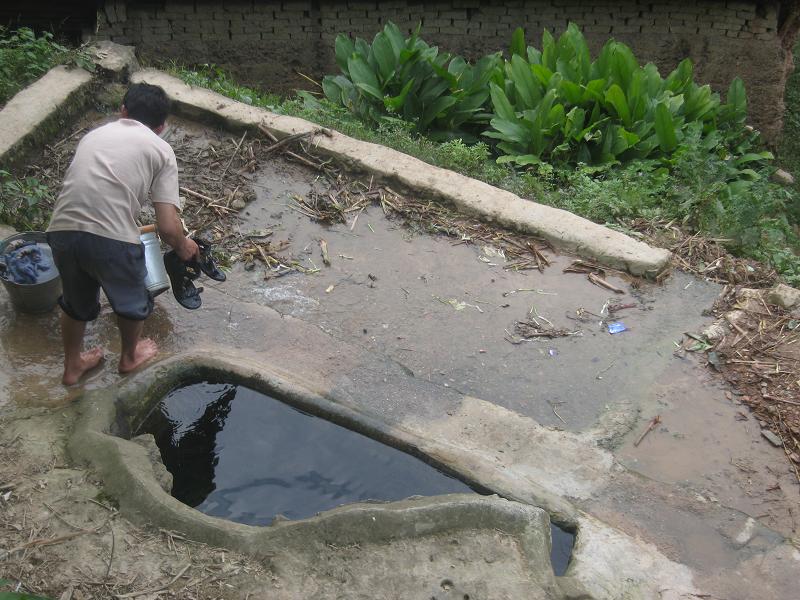 米湯沖自然村水池