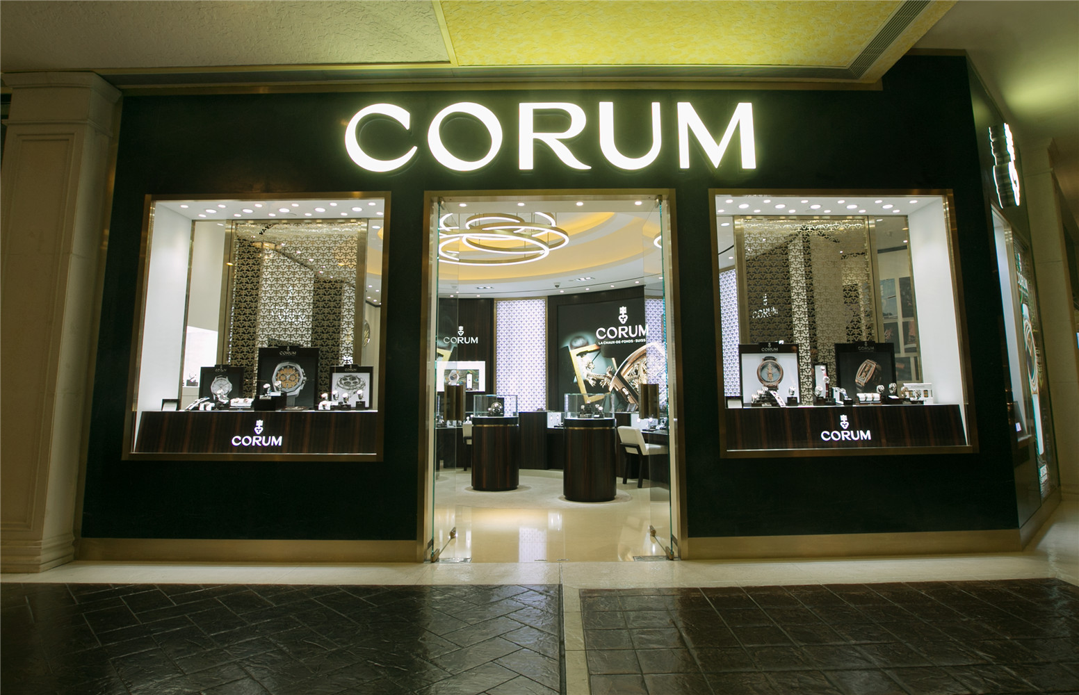 CORUM