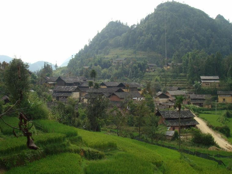 上乾溝村(雲南馬關縣夾寒箐鎮下轄村)