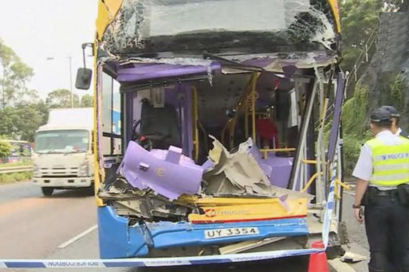 7·18香港巴士與貨車相撞事故