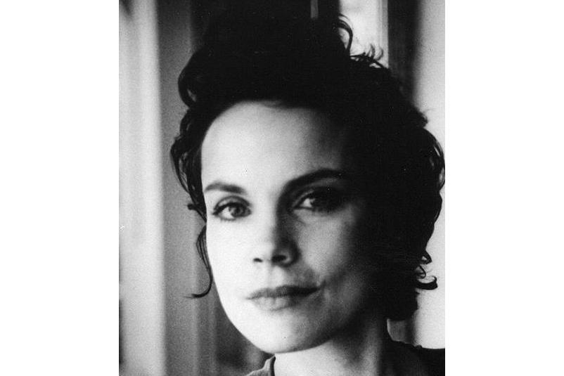 西格麗德·索頓(Sigrid Thornton)