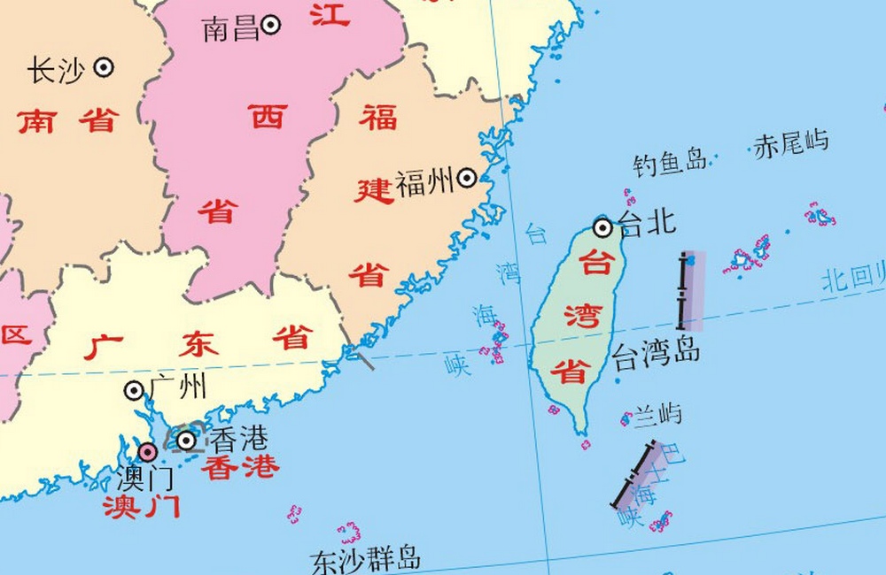 台灣海峽(中國大陸與台灣島之間的海峽)