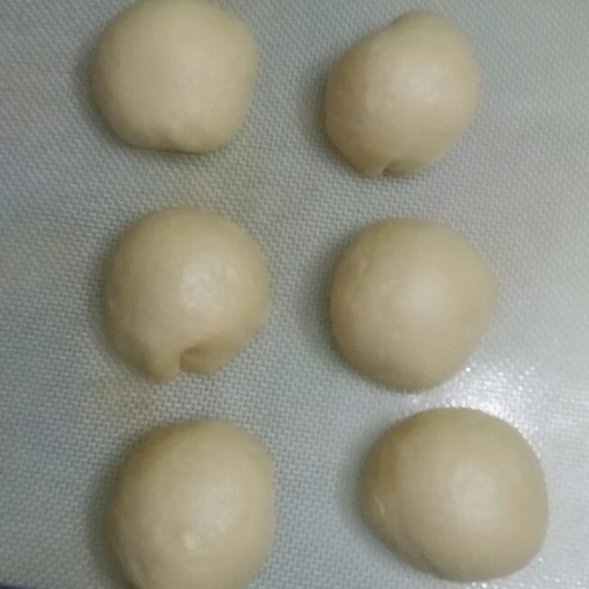 乳酪椰香麵包