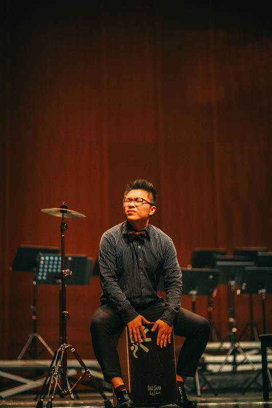 趙聖(鋼琴家、歌手、箱鼓手(cajon player))