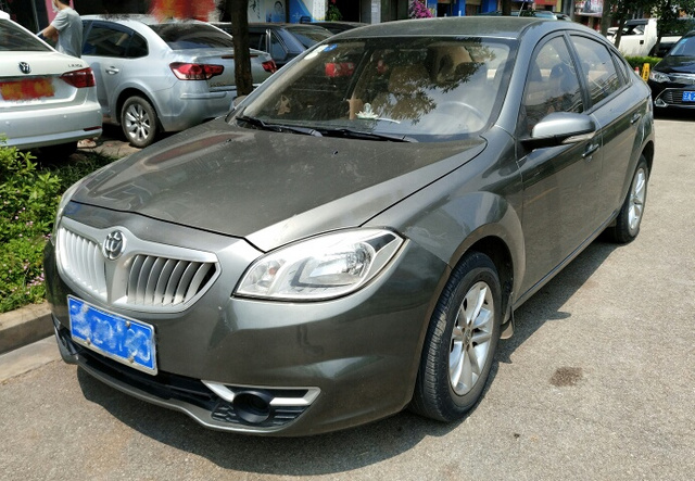 2012款中華H320 1.5L自動舒適型