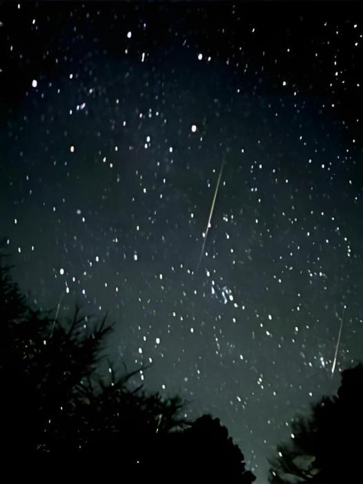 易烊千璽之流星雨