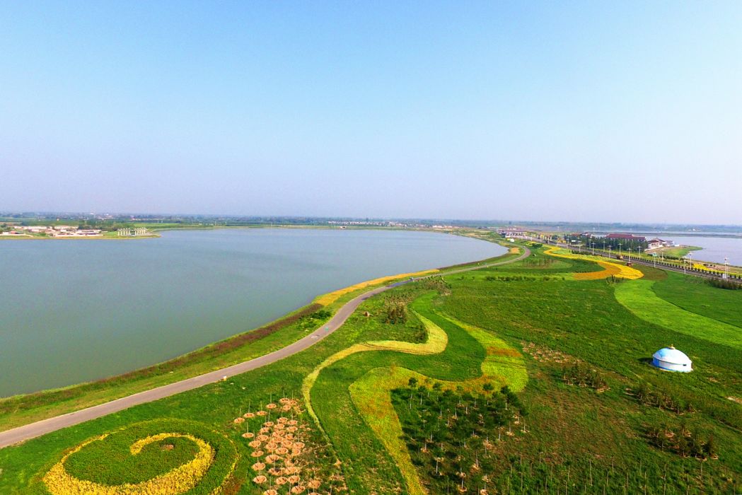 內蒙古臨河鏡湖濕地公園