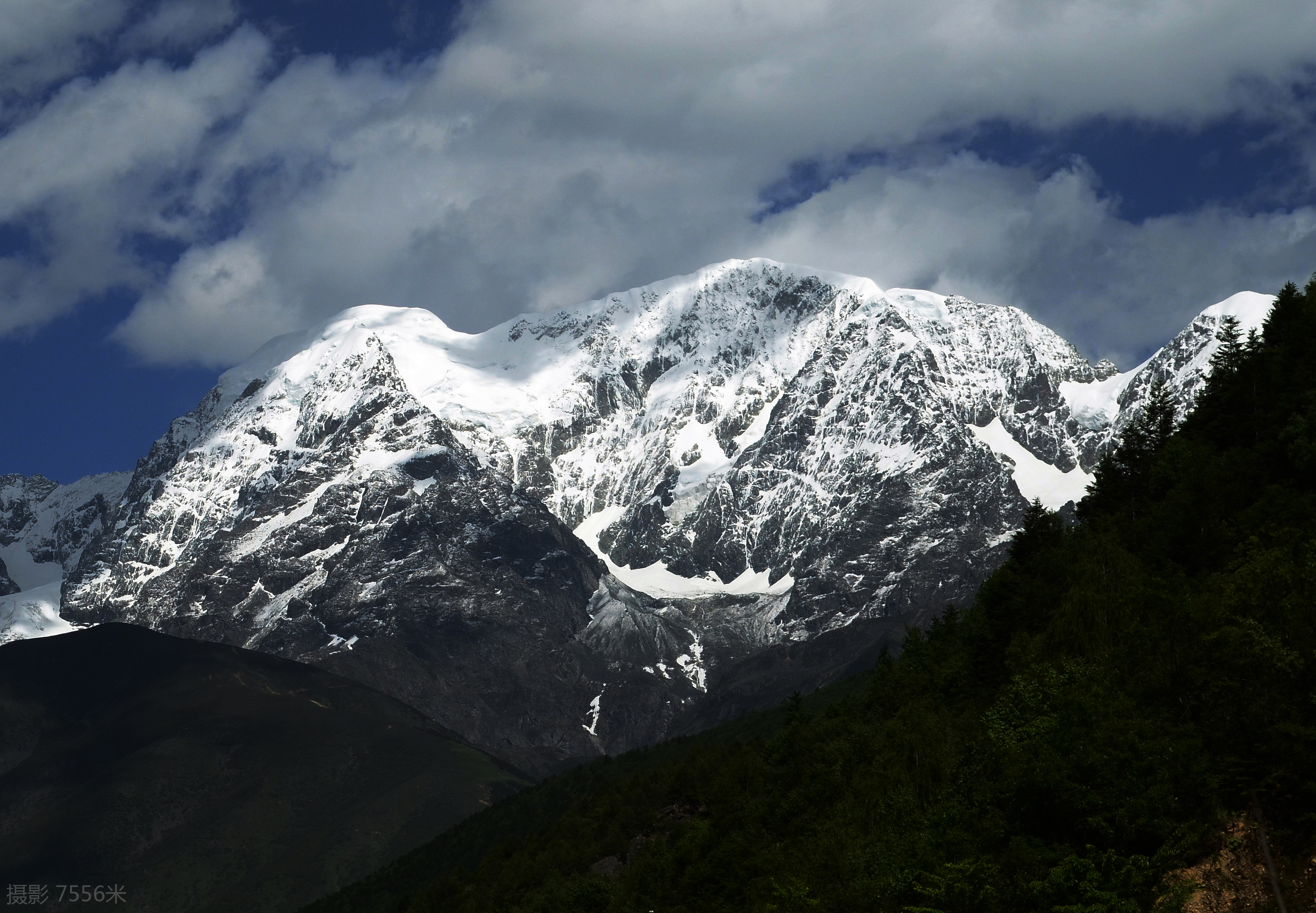 白海子山