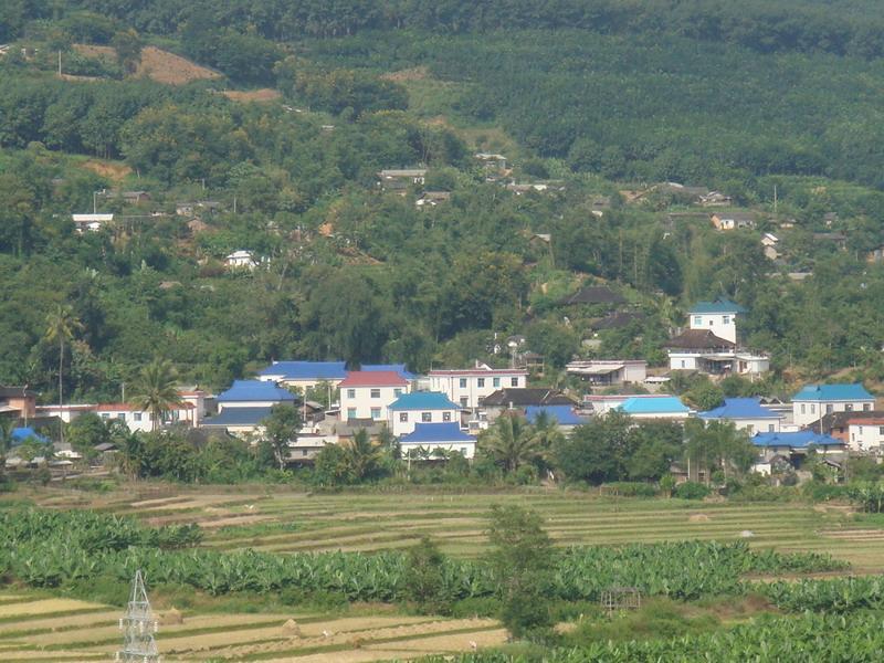 勐馬村