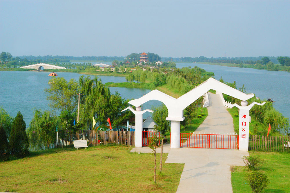 霍邱水門塘公園